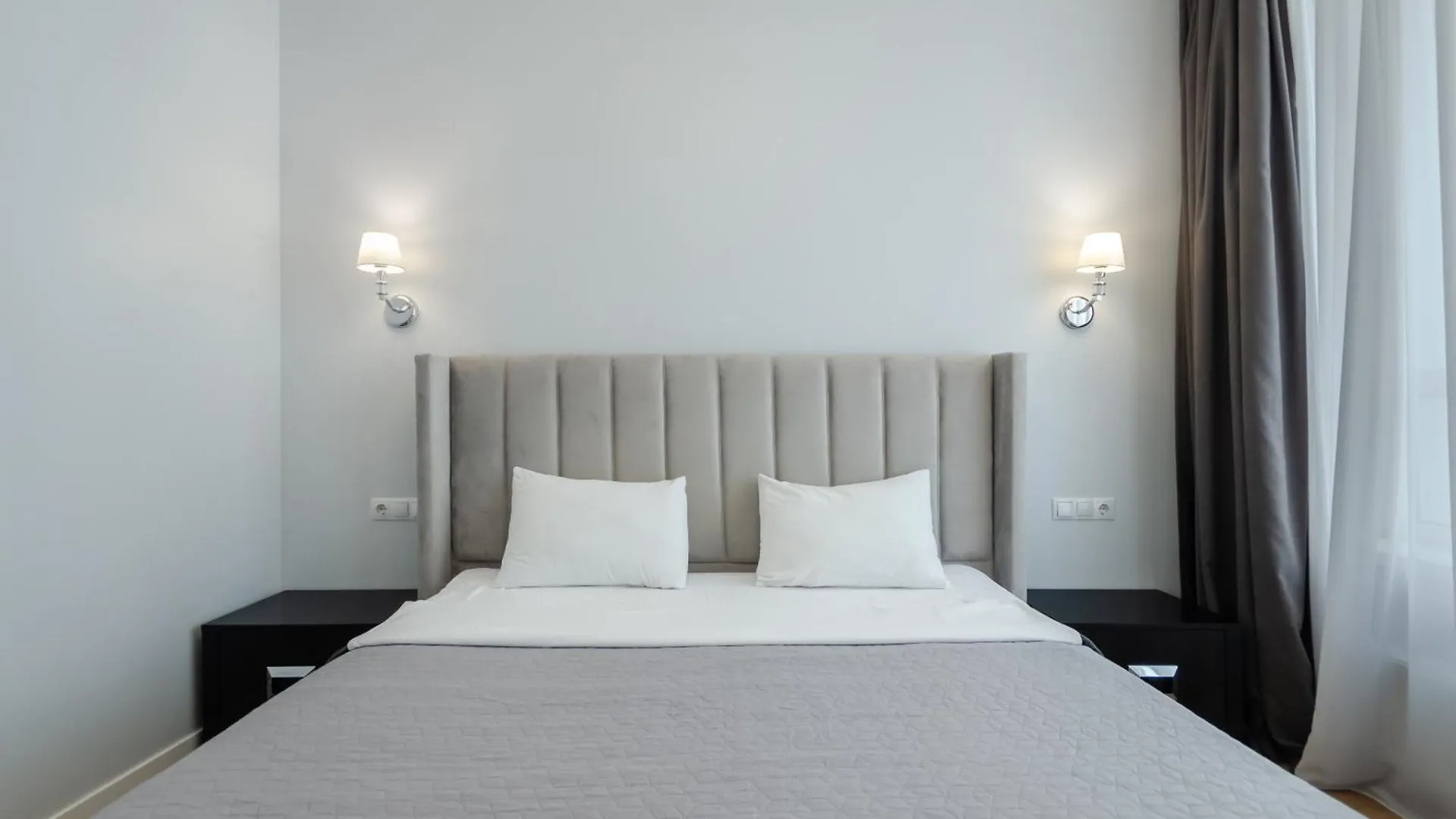 Petrovdom Apartments 21-285 In Central Park, 7 John Mccain Street Kyjev Ukrajina